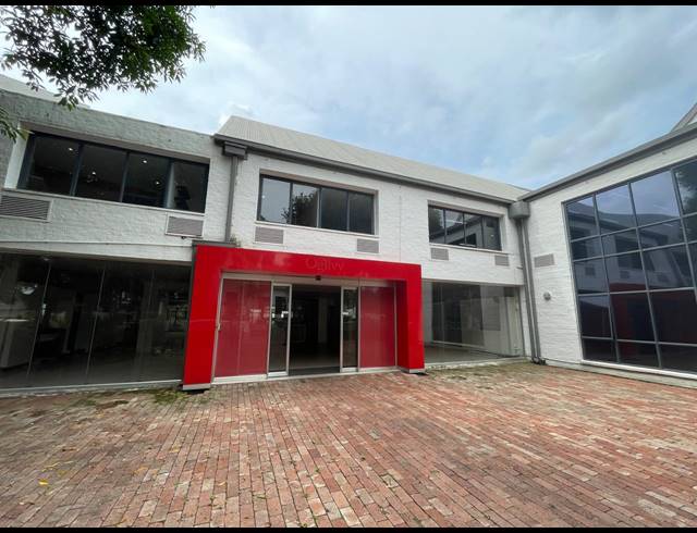 2,859M² OFFICE TO LET IN BRYANSTON